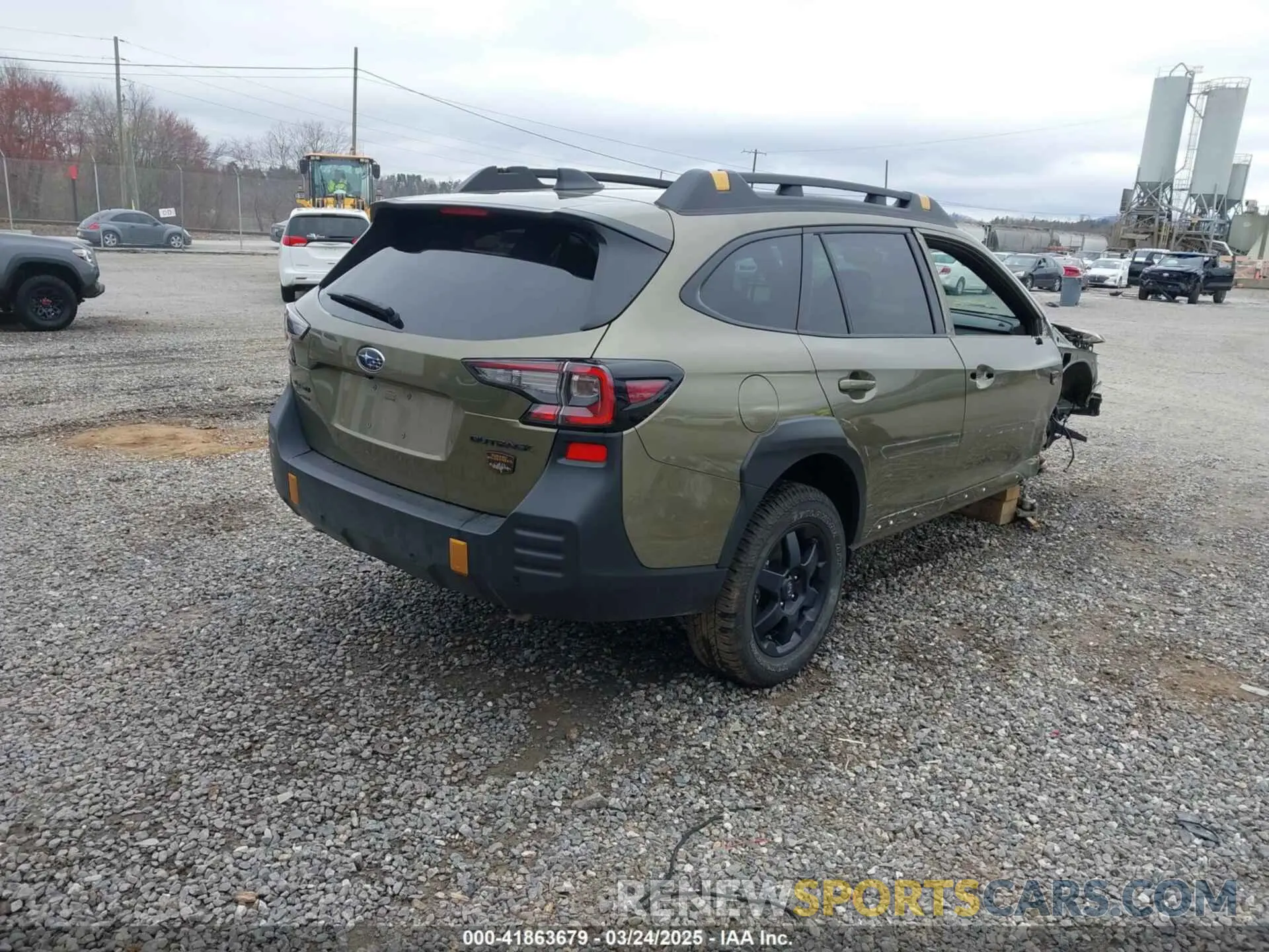 4 Photograph of a damaged car 4S4BTGUD6S3162444 SUBARU OUTBACK 2025