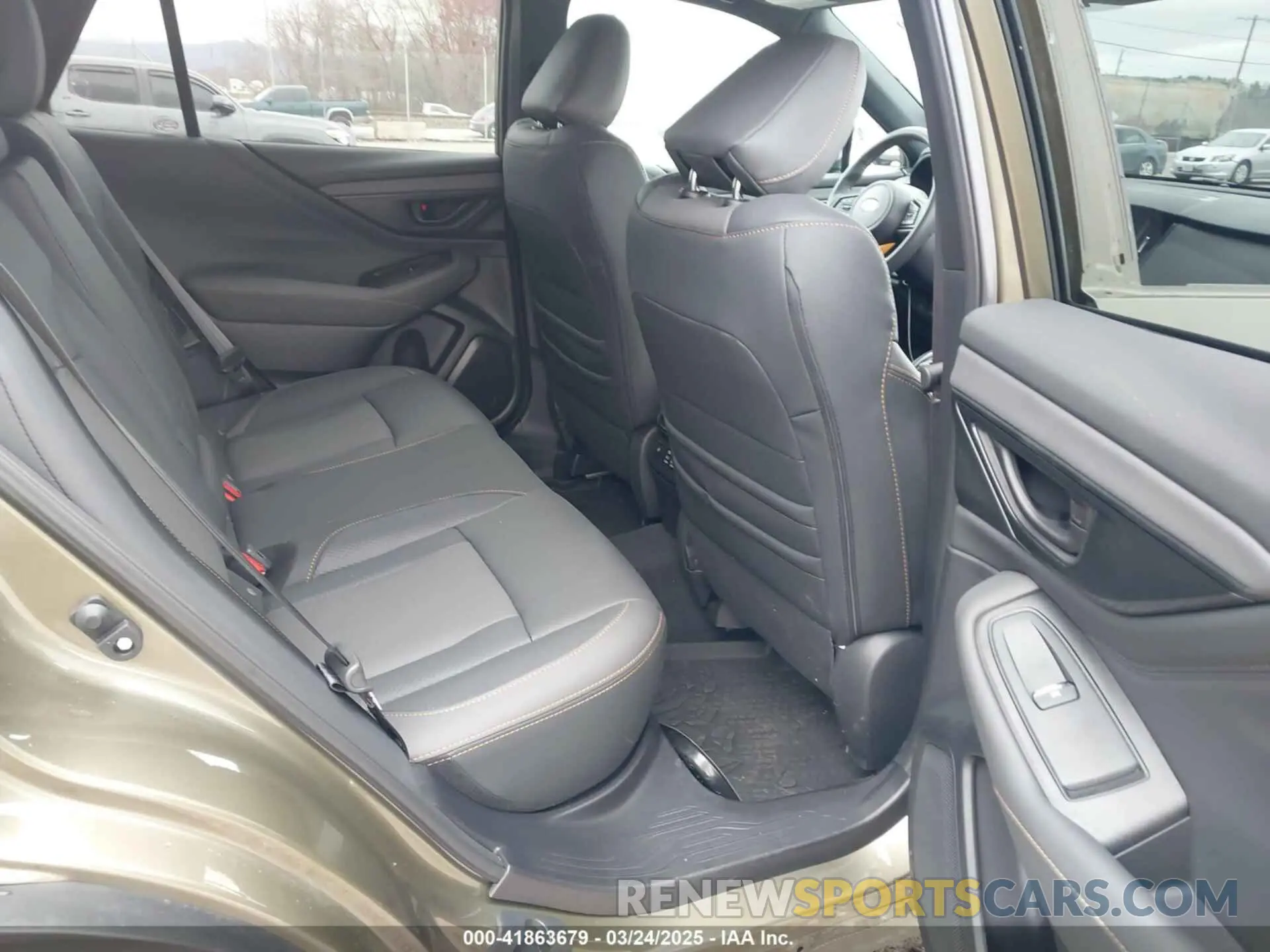 8 Photograph of a damaged car 4S4BTGUD6S3162444 SUBARU OUTBACK 2025