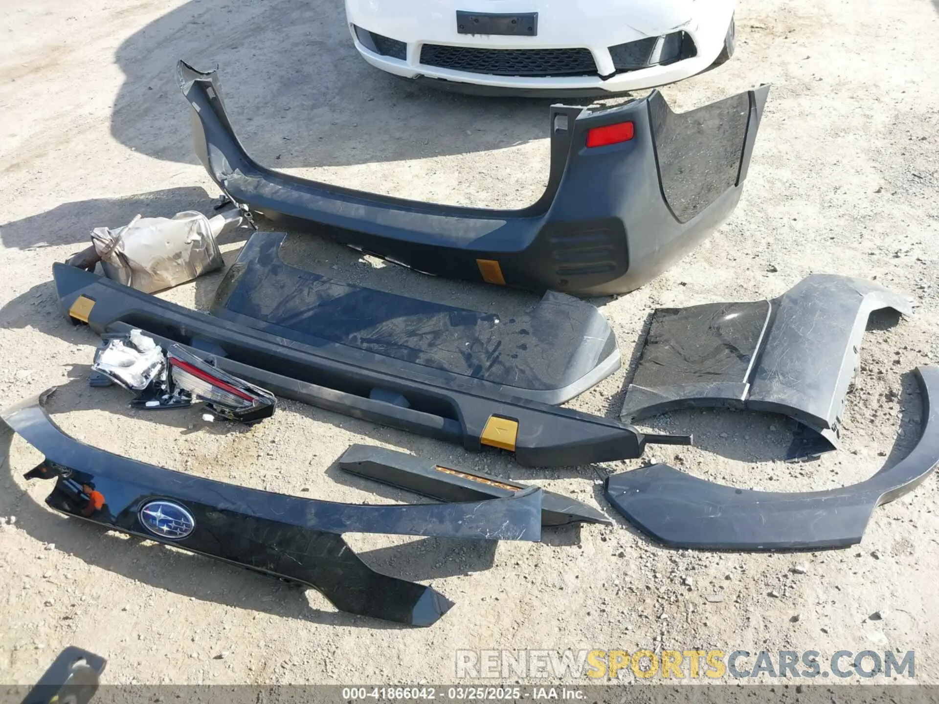 12 Photograph of a damaged car 4S4BTGUD9S3147100 SUBARU OUTBACK 2025