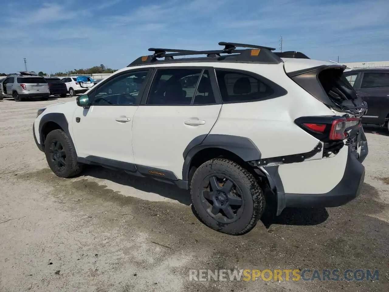 2 Photograph of a damaged car 4S4BTGUD3N3105042 SUBARU OUTBACK WI 2022