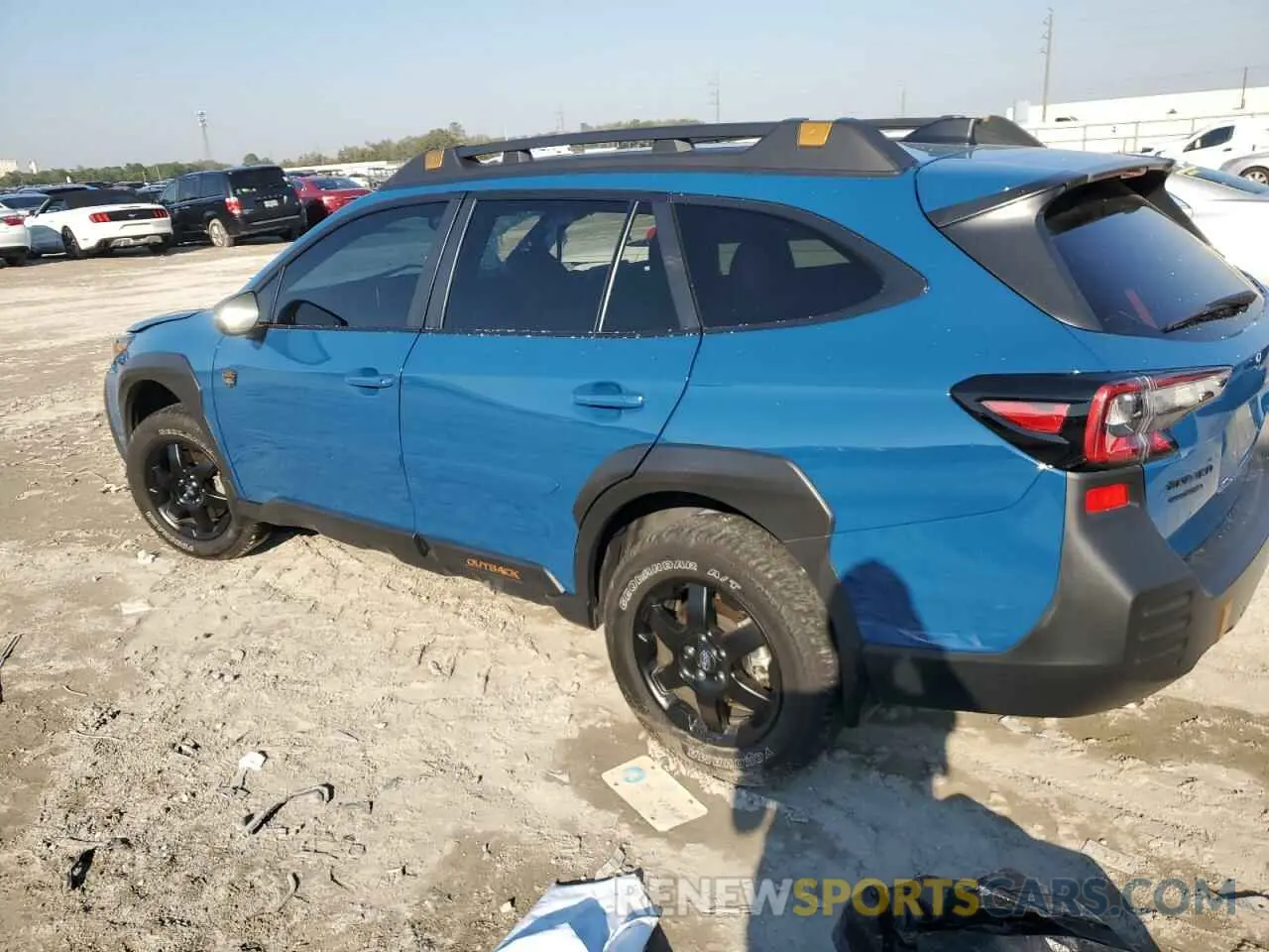 2 Photograph of a damaged car 4S4BTGUD3N3266619 SUBARU OUTBACK WI 2022