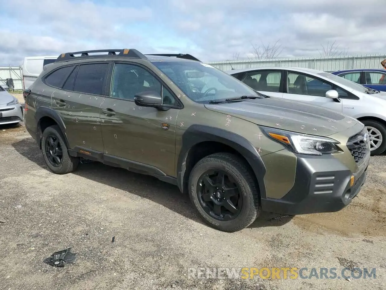 4 Photograph of a damaged car 4S4BTGUDXN3128768 SUBARU OUTBACK WI 2022