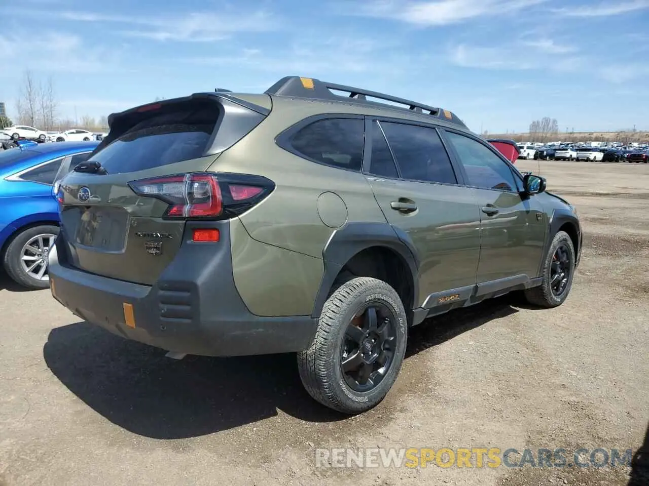 3 Photograph of a damaged car 4S4BTHTDXN3208272 SUBARU OUTBACK WI 2022