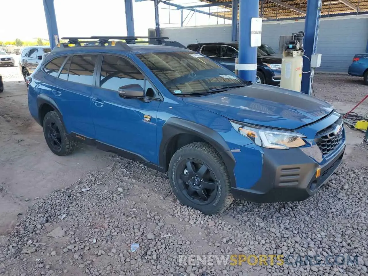 4 Photograph of a damaged car 4S4BTGSD4P3103998 SUBARU OUTBACK WI 2023