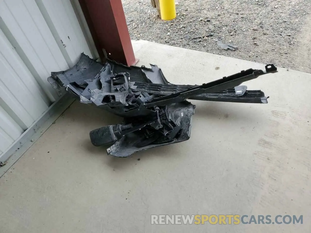 13 Photograph of a damaged car 4S4BTGUD8P3119537 SUBARU OUTBACK WI 2023