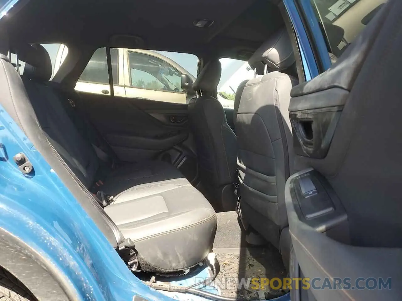 10 Photograph of a damaged car 4S4BTGUD9P3202247 SUBARU OUTBACK WI 2023