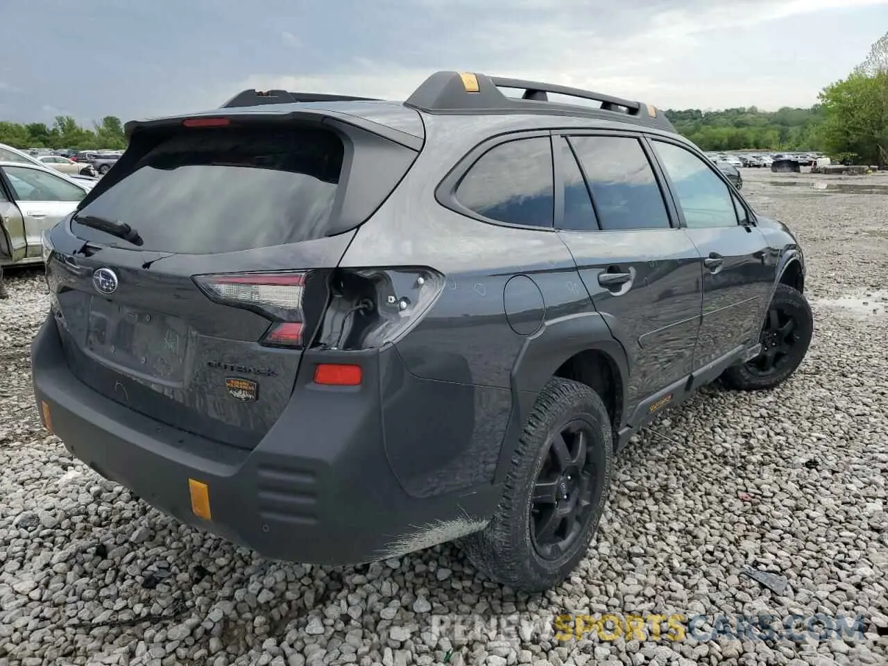 3 Photograph of a damaged car 4S4BTGUD2R3188906 SUBARU OUTBACK WI 2024