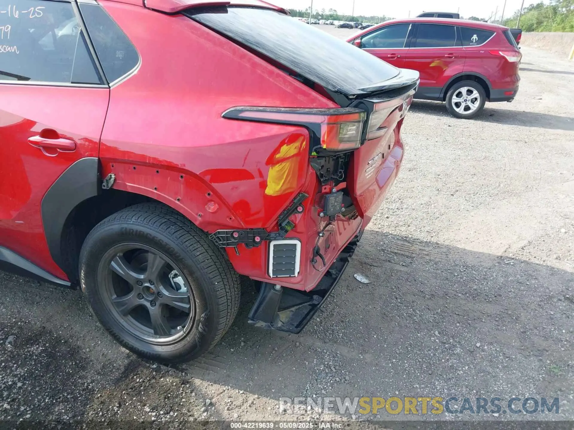 6 Photograph of a damaged car JTMABABA7PA027663 SUBARU SOLTERRA 2023