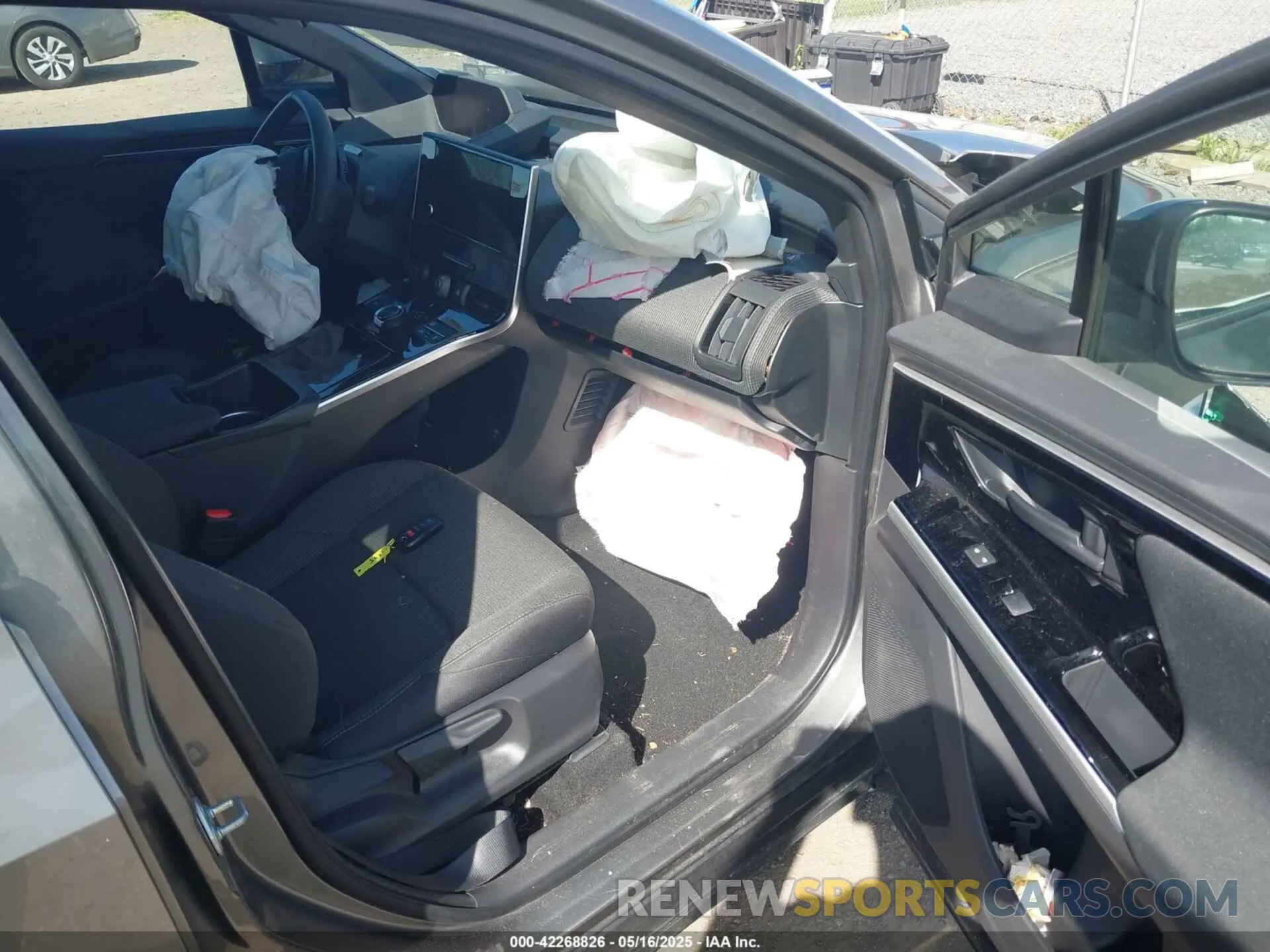 5 Photograph of a damaged car JTMABABA1RA067157 SUBARU SOLTERRA 2024
