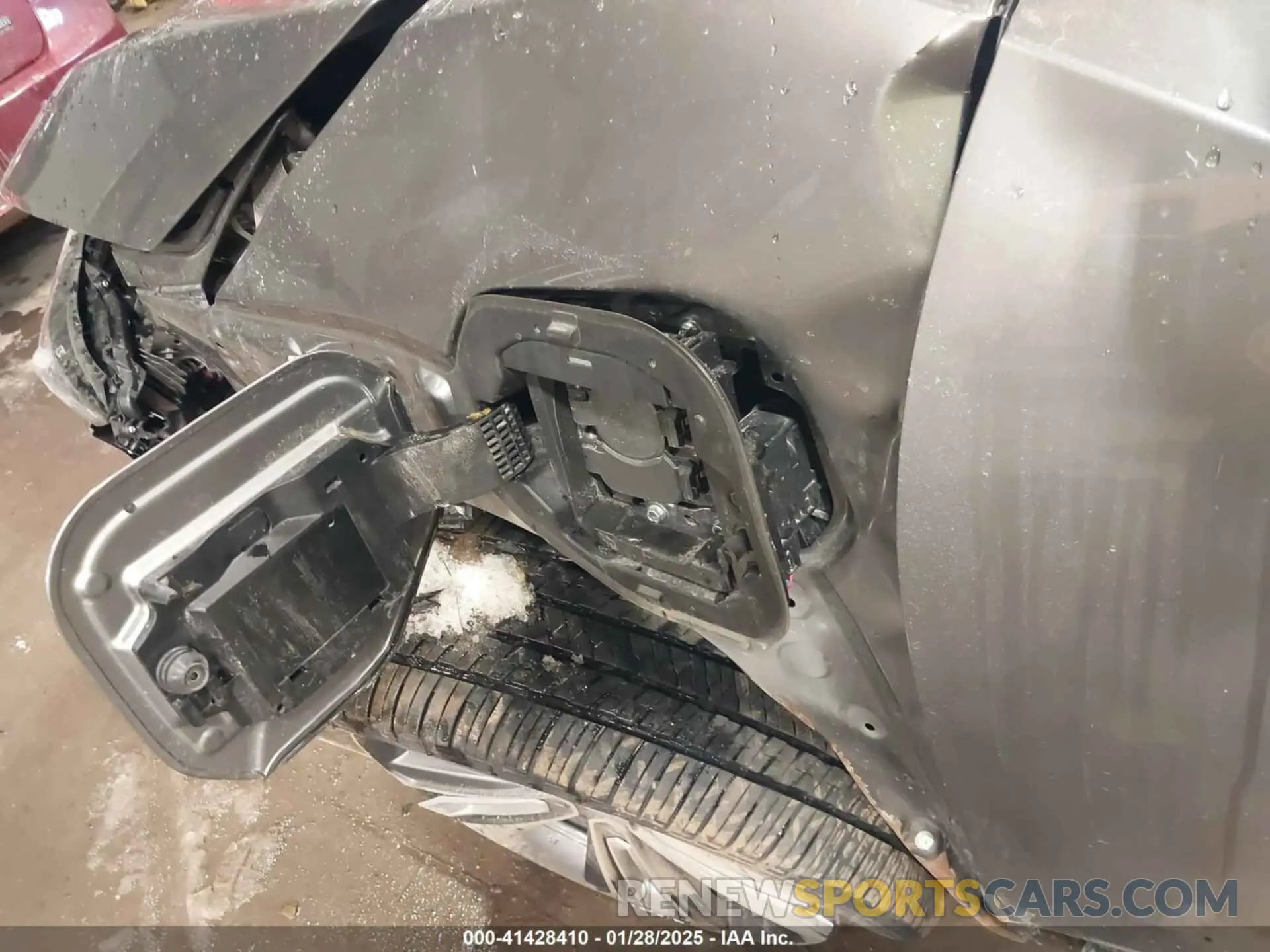 20 Photograph of a damaged car JTMABABA6RA058390 SUBARU SOLTERRA 2024