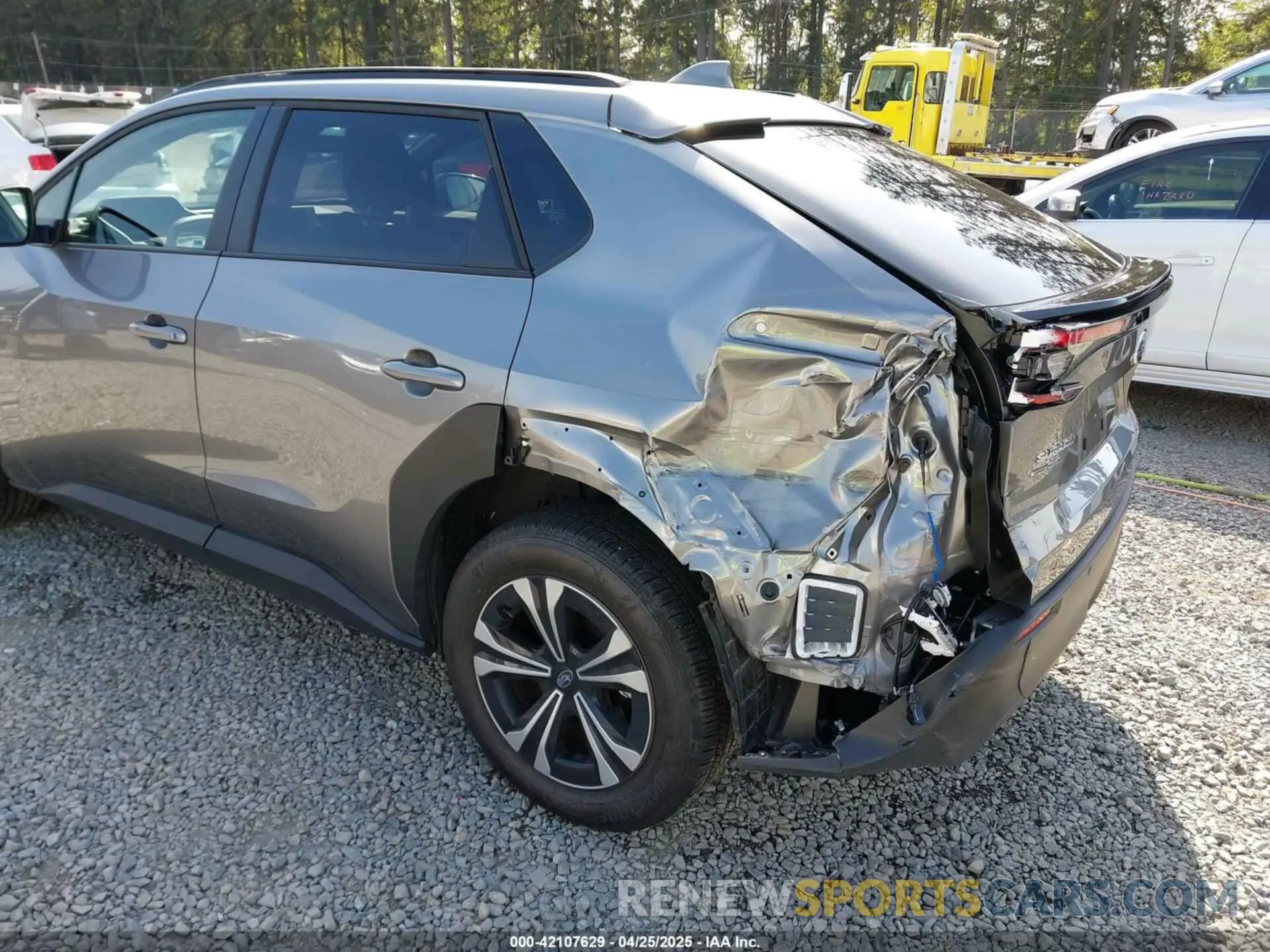 6 Photograph of a damaged car JTMABABA7RA082438 SUBARU SOLTERRA 2024