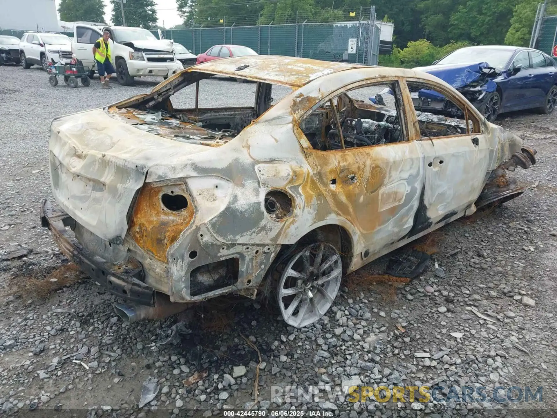 4 Photograph of a damaged car JF1VA1C64M9804320 SUBARU WRX 2021