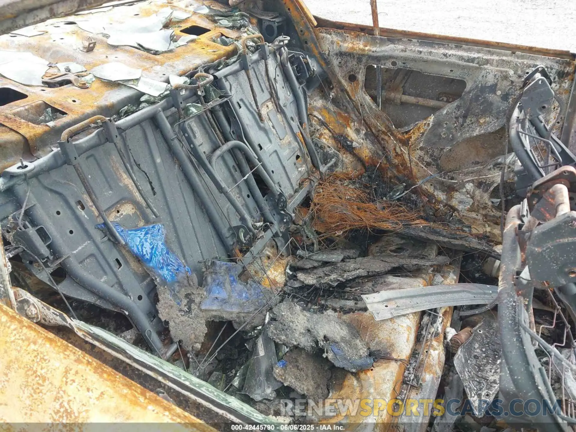 8 Photograph of a damaged car JF1VA1C64M9804320 SUBARU WRX 2021