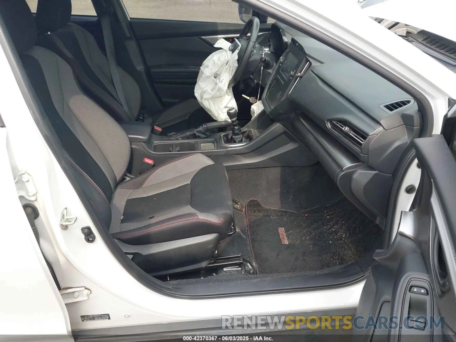 5 Photograph of a damaged car JF1VBAA65N9006233 SUBARU WRX 2022