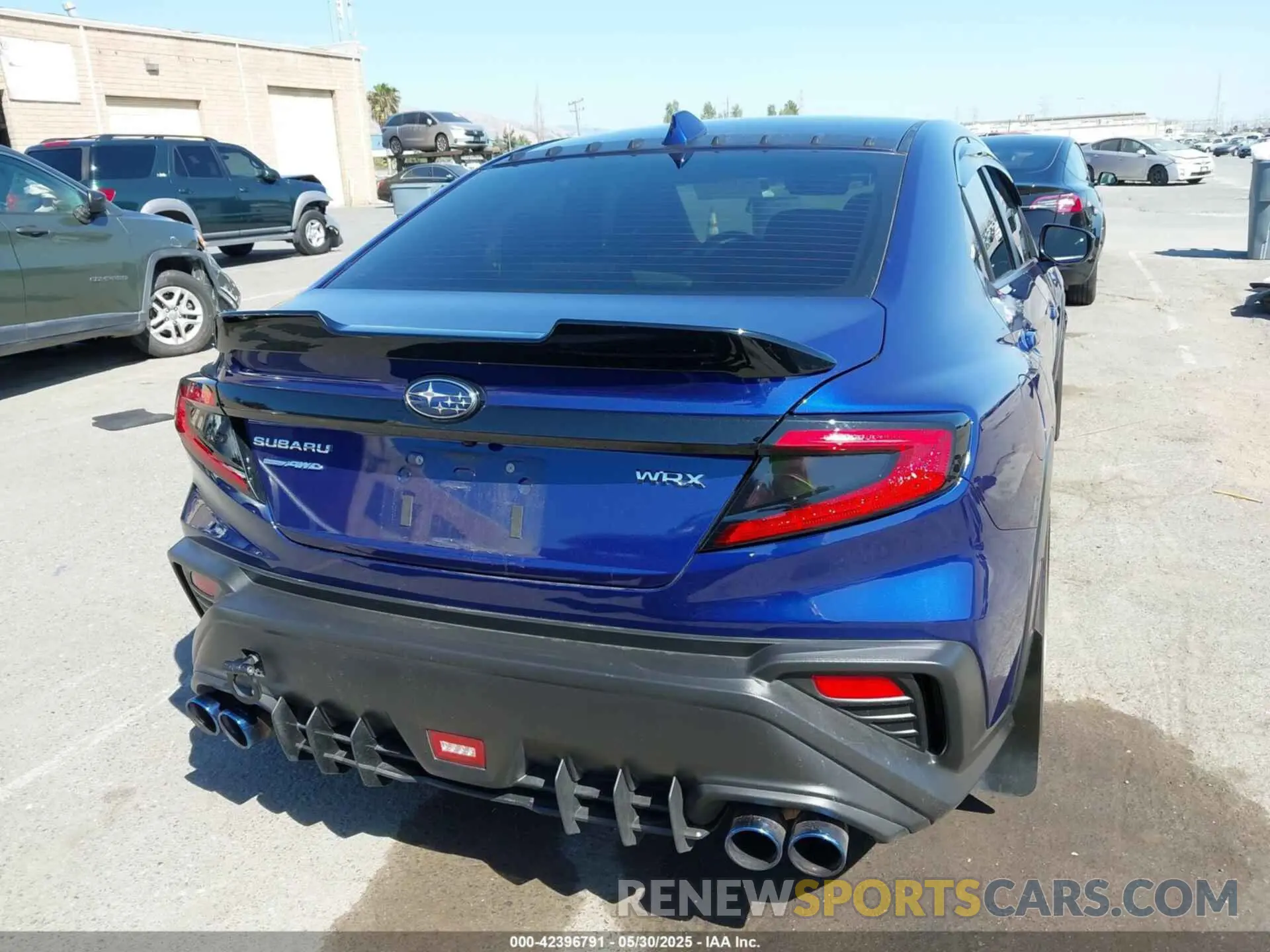17 Photograph of a damaged car JF1VBAA6XN9017972 SUBARU WRX 2022