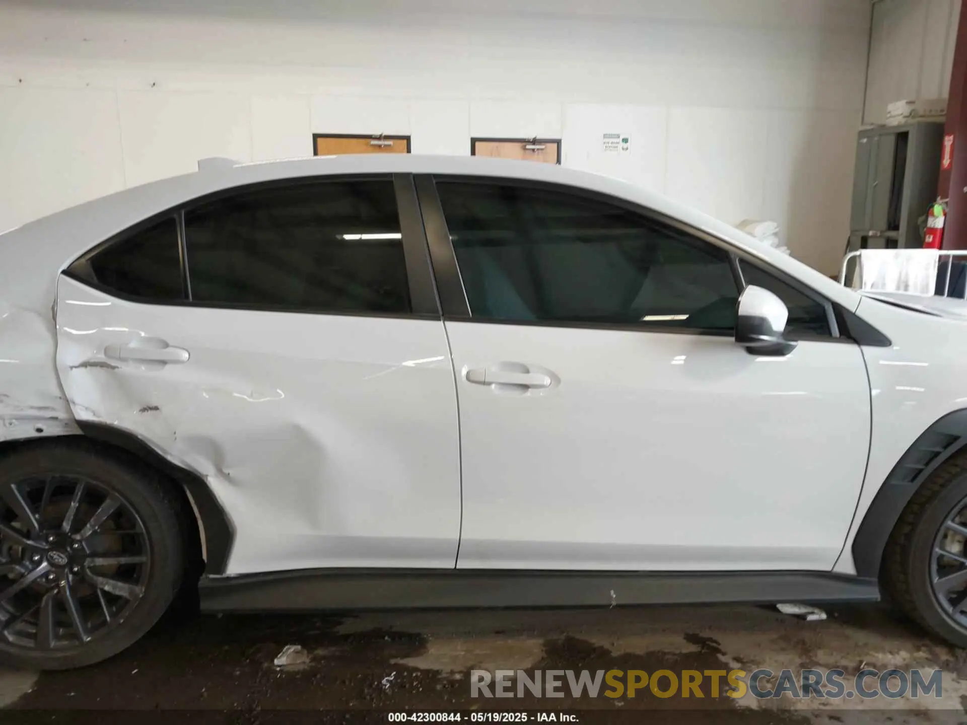 14 Photograph of a damaged car JF1VBAF68P9823577 SUBARU WRX 2023