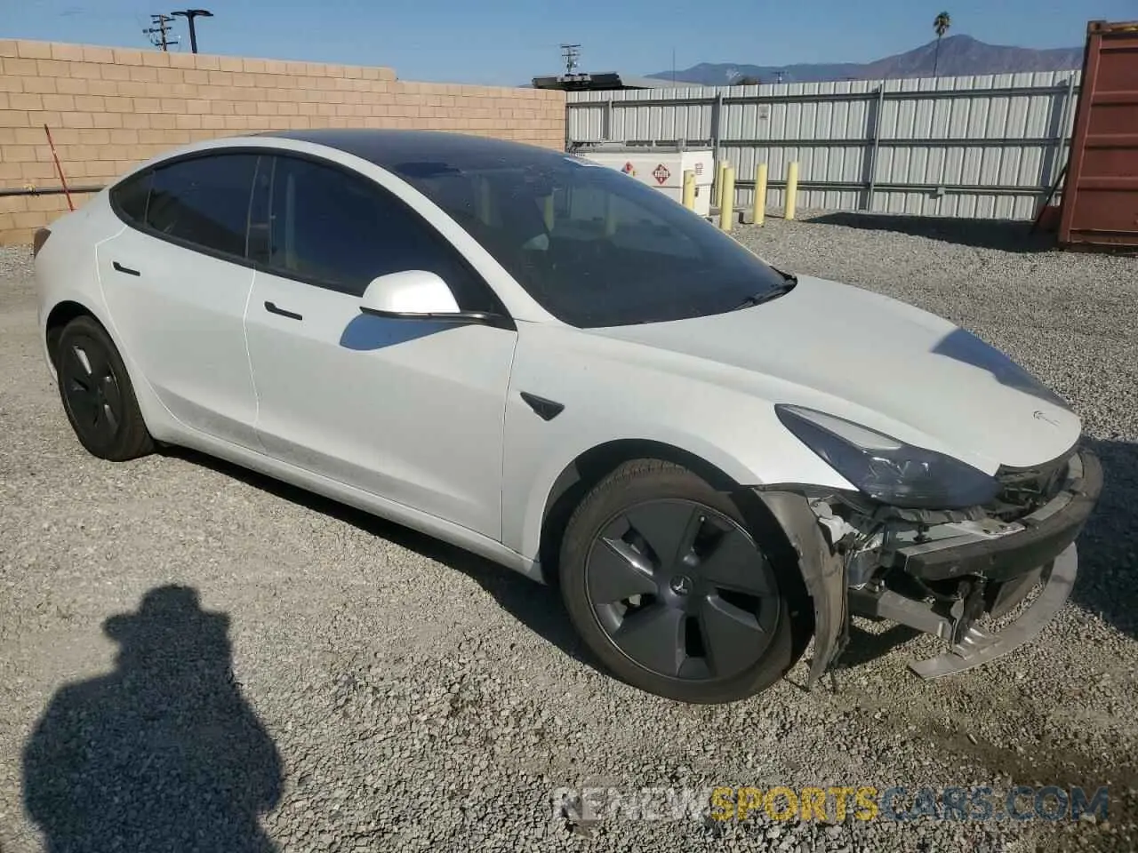 4 Photograph of a damaged car 5YJ3E1EBXNF200813 TESLA ALL OTHER 2022