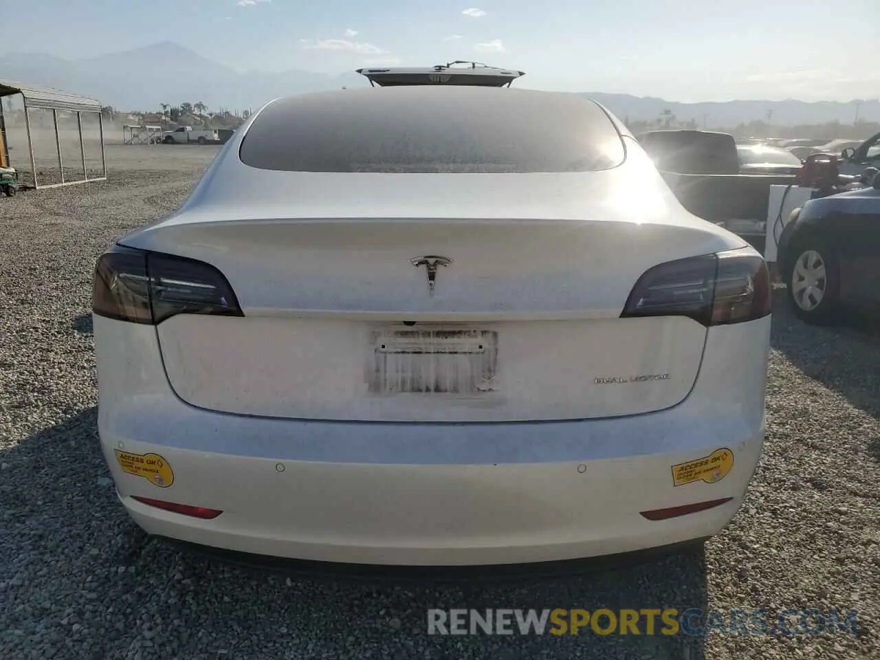 6 Photograph of a damaged car 5YJ3E1EBXNF200813 TESLA ALL OTHER 2022