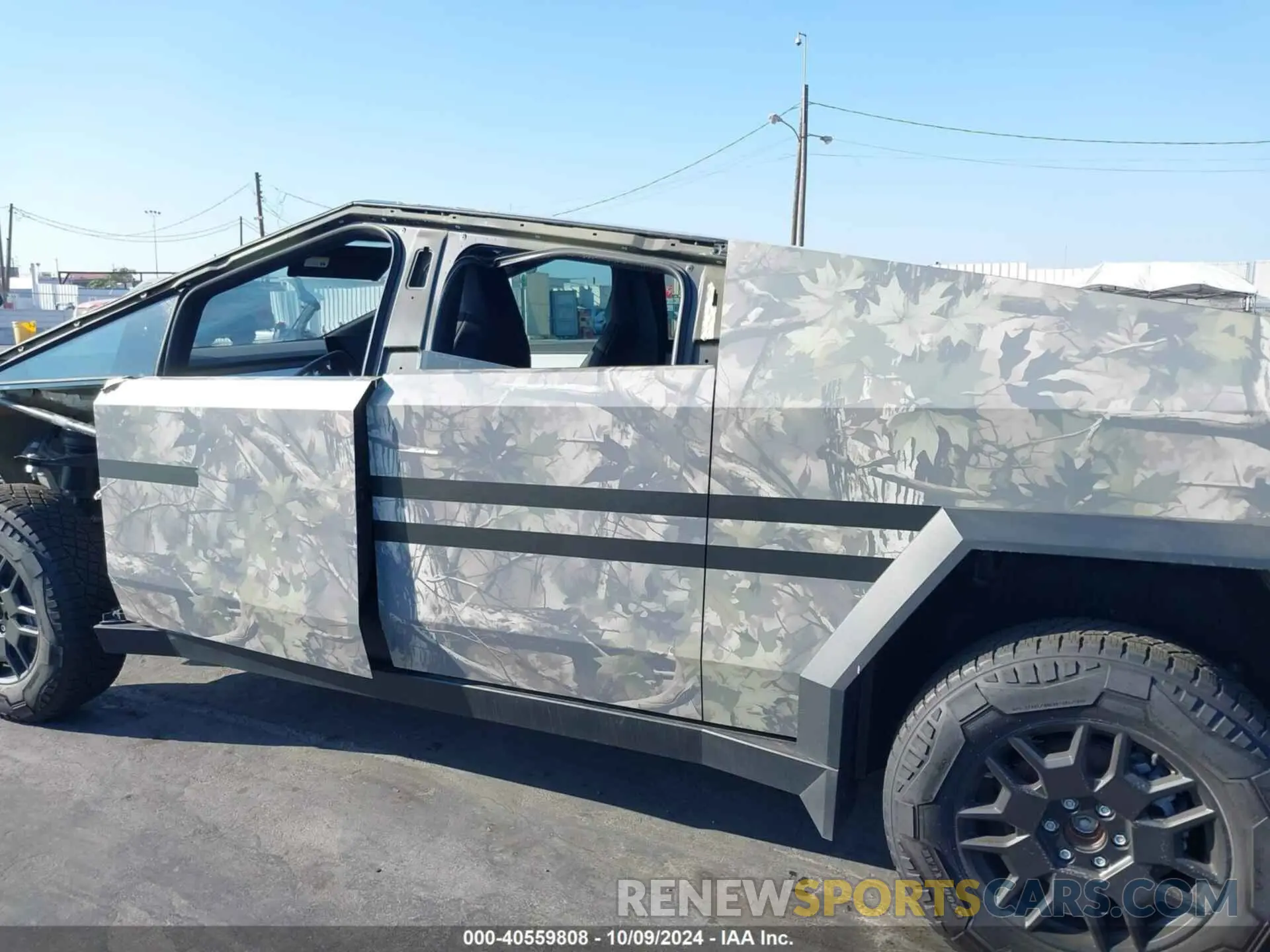 13 Photograph of a damaged car 7G2CEHED0RA003501 TESLA CYBERTRUCK 2024