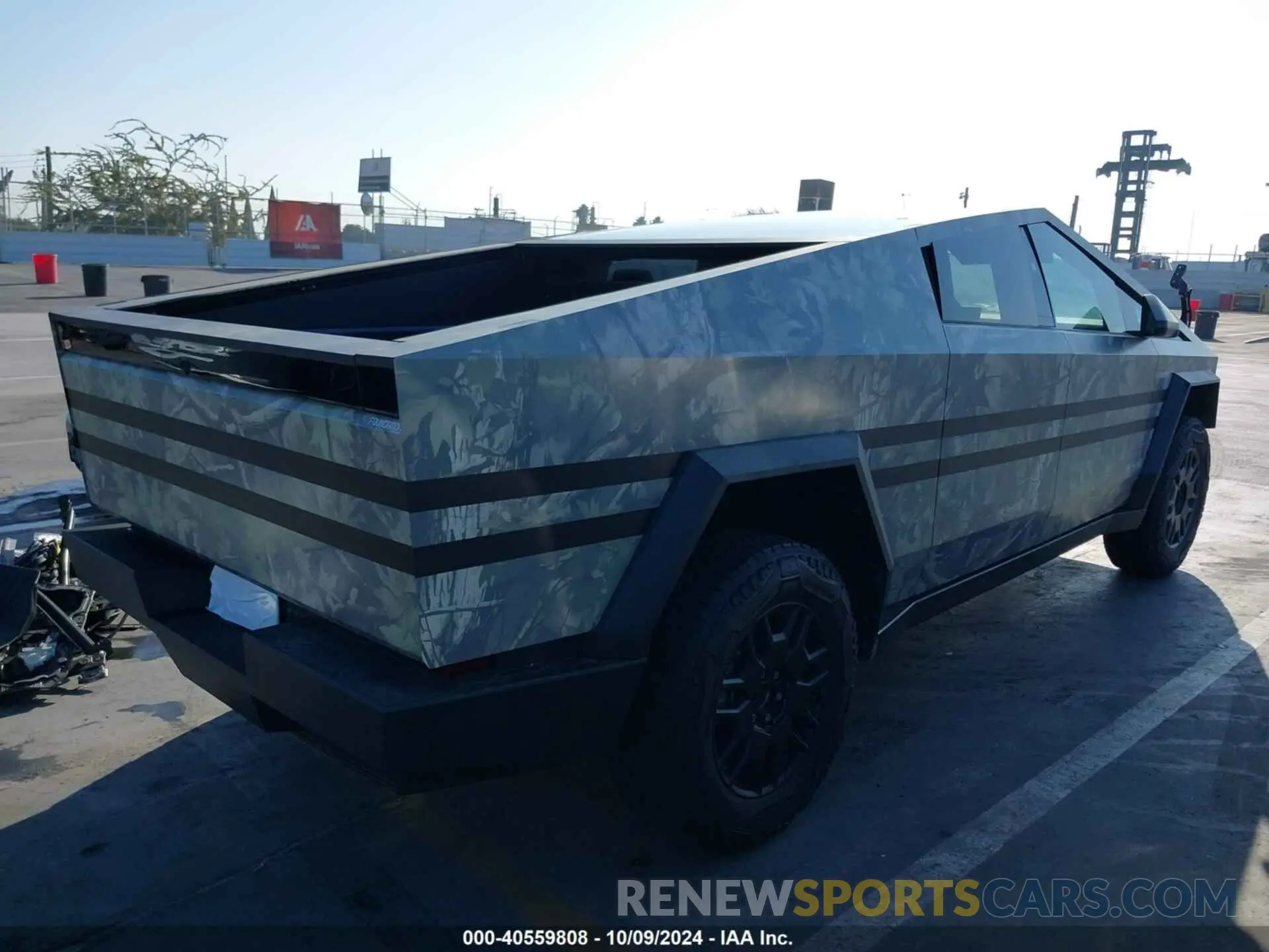 4 Photograph of a damaged car 7G2CEHED0RA003501 TESLA CYBERTRUCK 2024