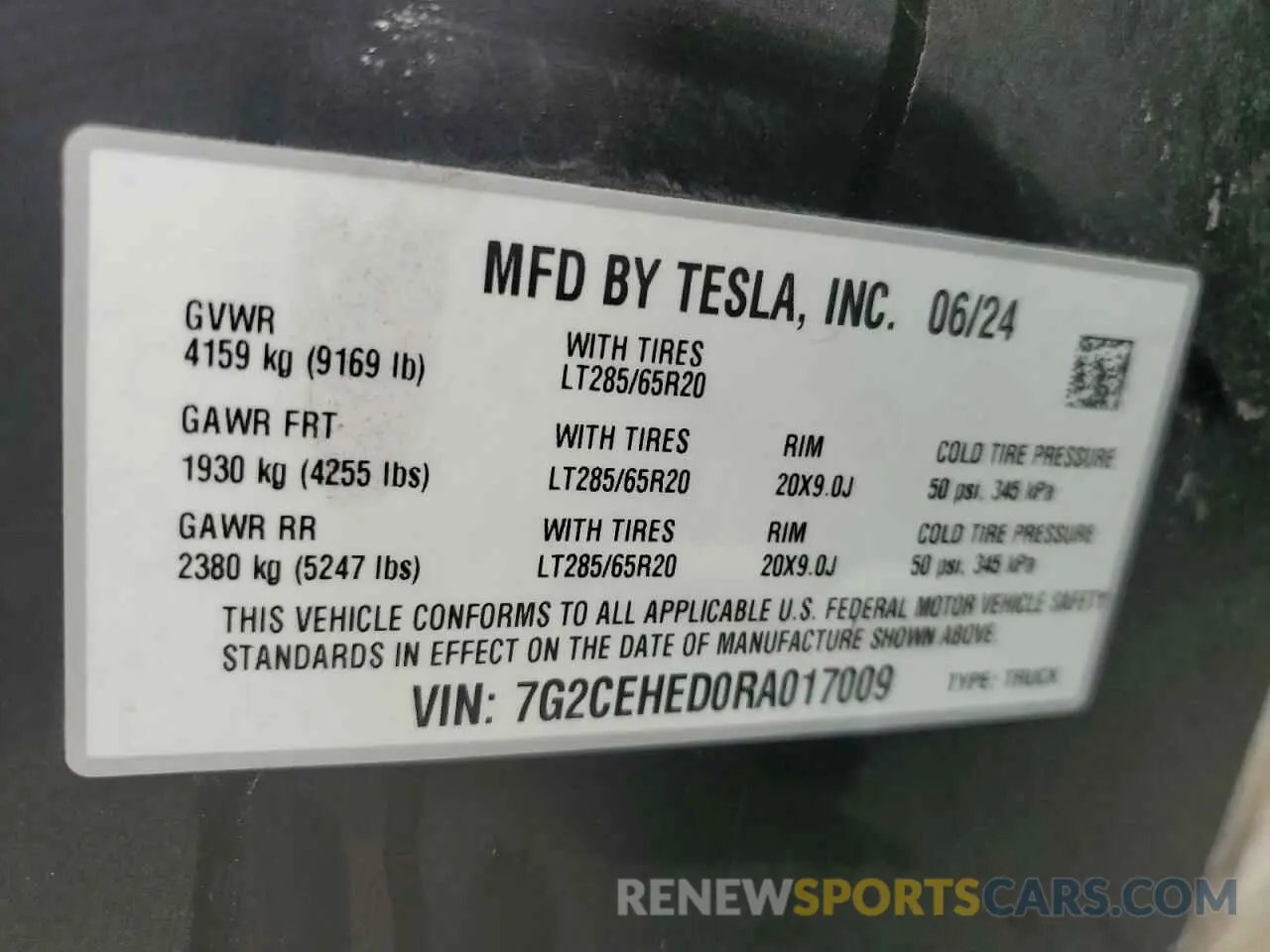 13 Photograph of a damaged car 7G2CEHED0RA017009 TESLA CYBERTRUCK 2024