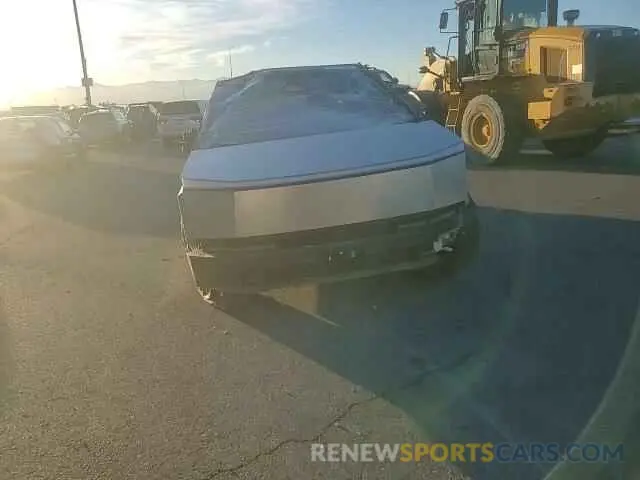 11 Photograph of a damaged car 7G2CEHED0RA040175 TESLA CYBERTRUCK 2024