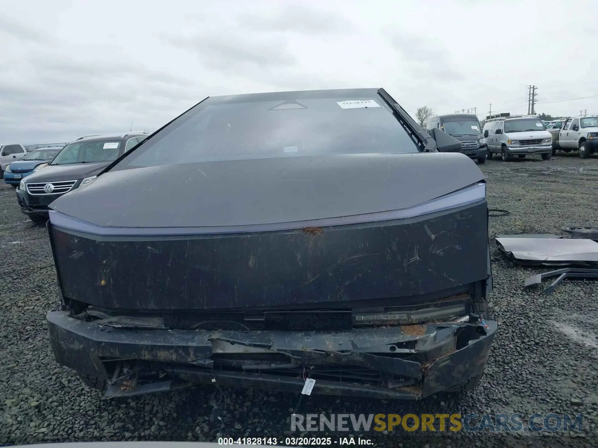 13 Photograph of a damaged car 7G2CEHED0RA043898 TESLA CYBERTRUCK 2024