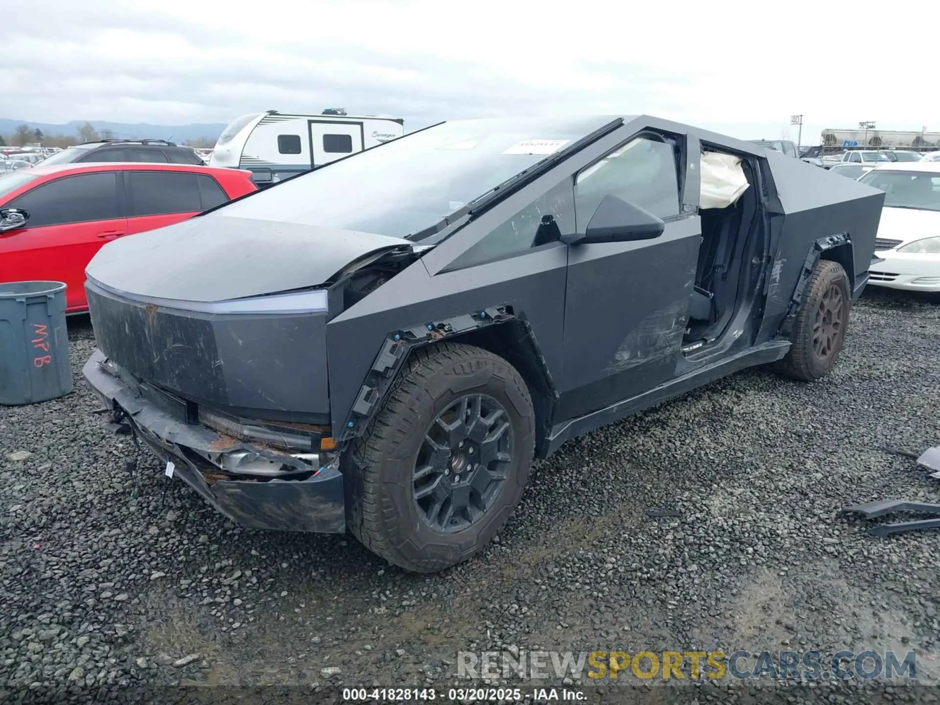 2 Photograph of a damaged car 7G2CEHED0RA043898 TESLA CYBERTRUCK 2024