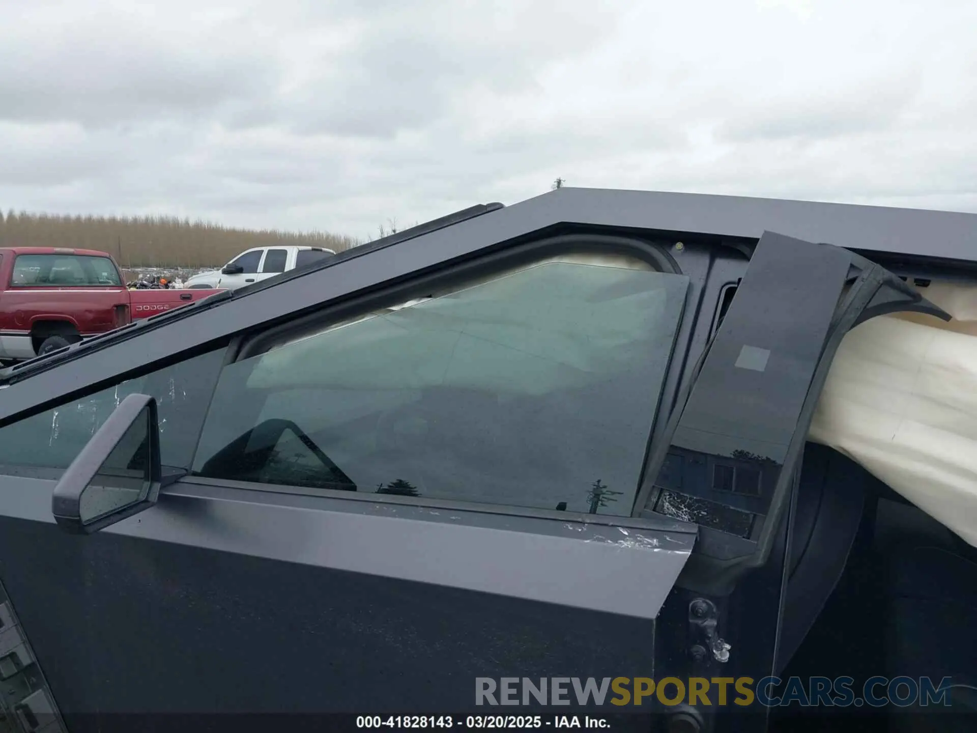 23 Photograph of a damaged car 7G2CEHED0RA043898 TESLA CYBERTRUCK 2024