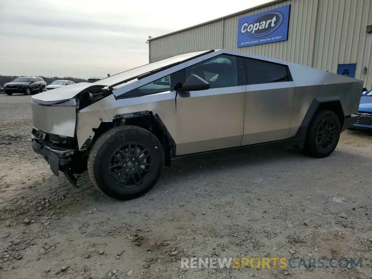 1 Photograph of a damaged car 7G2CEHED0RA050866 TESLA CYBERTRUCK 2024