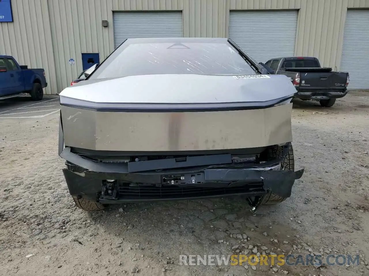 5 Photograph of a damaged car 7G2CEHED0RA050866 TESLA CYBERTRUCK 2024