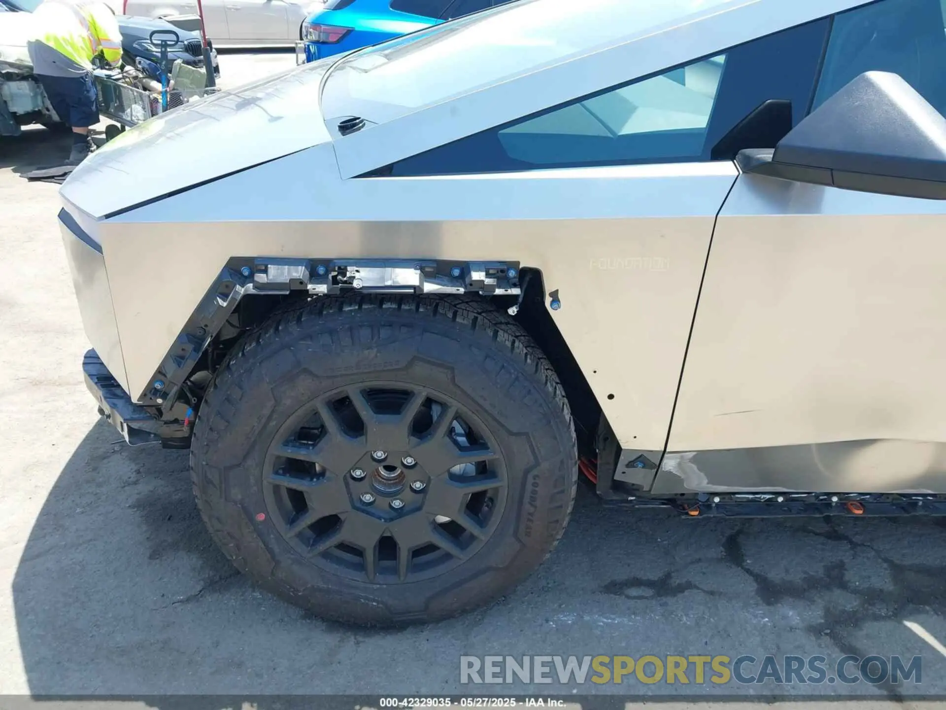 20 Photograph of a damaged car 7G2CEHED1RA034143 TESLA CYBERTRUCK 2024