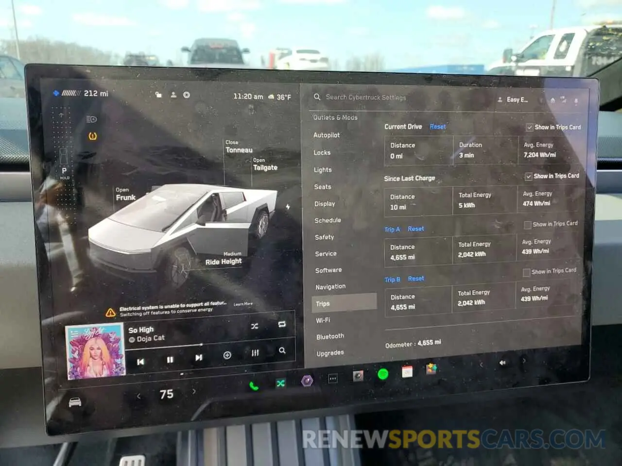 9 Photograph of a damaged car 7G2CEHED3RA023774 TESLA CYBERTRUCK 2024