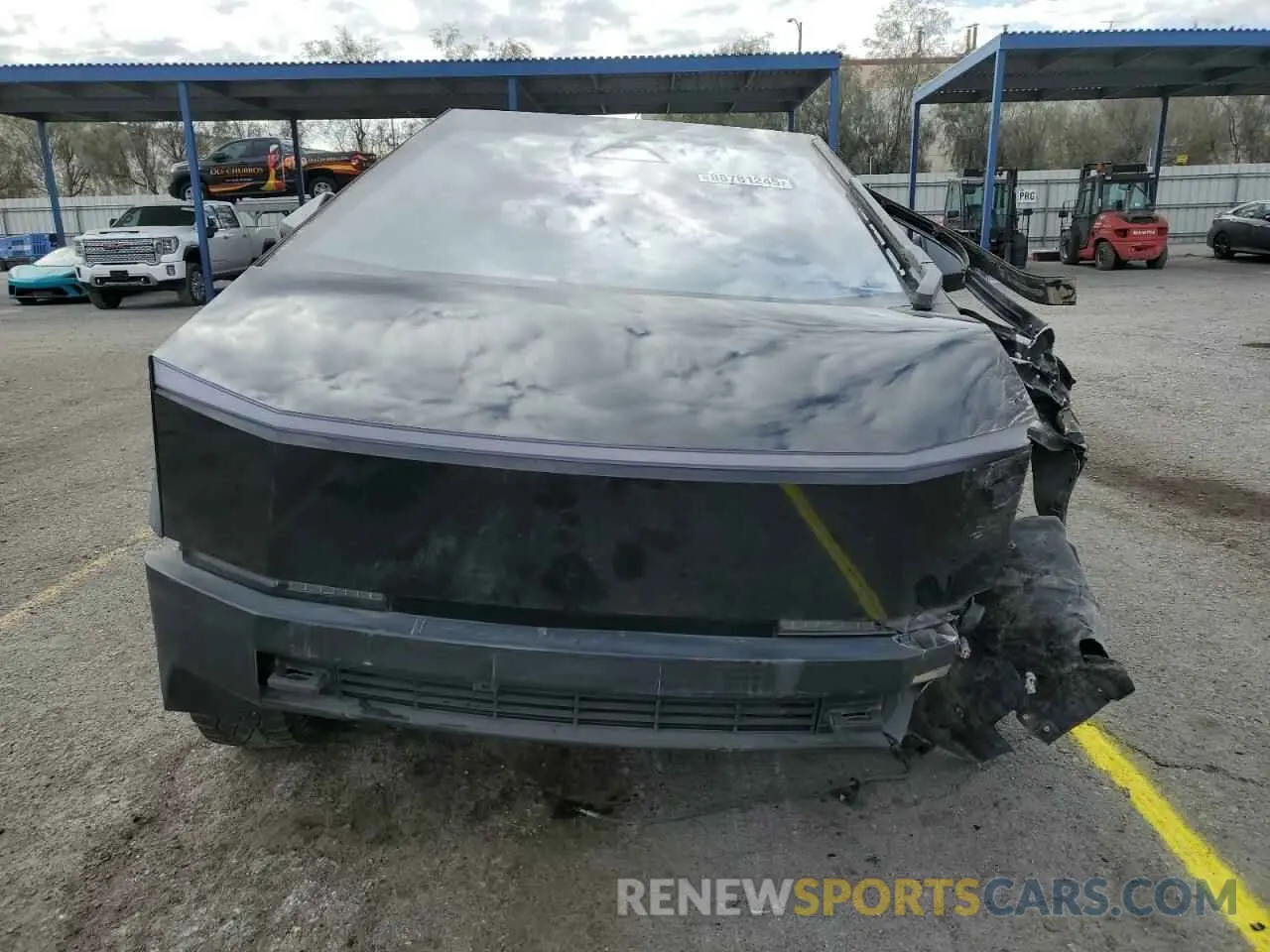 5 Photograph of a damaged car 7G2CEHED4RA011780 TESLA CYBERTRUCK 2024