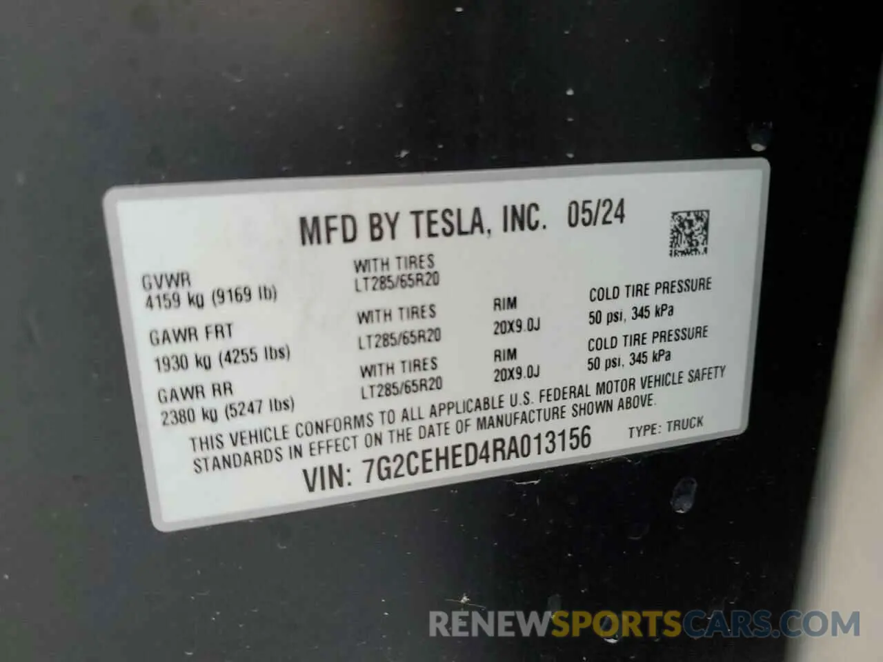 13 Photograph of a damaged car 7G2CEHED4RA013156 TESLA CYBERTRUCK 2024