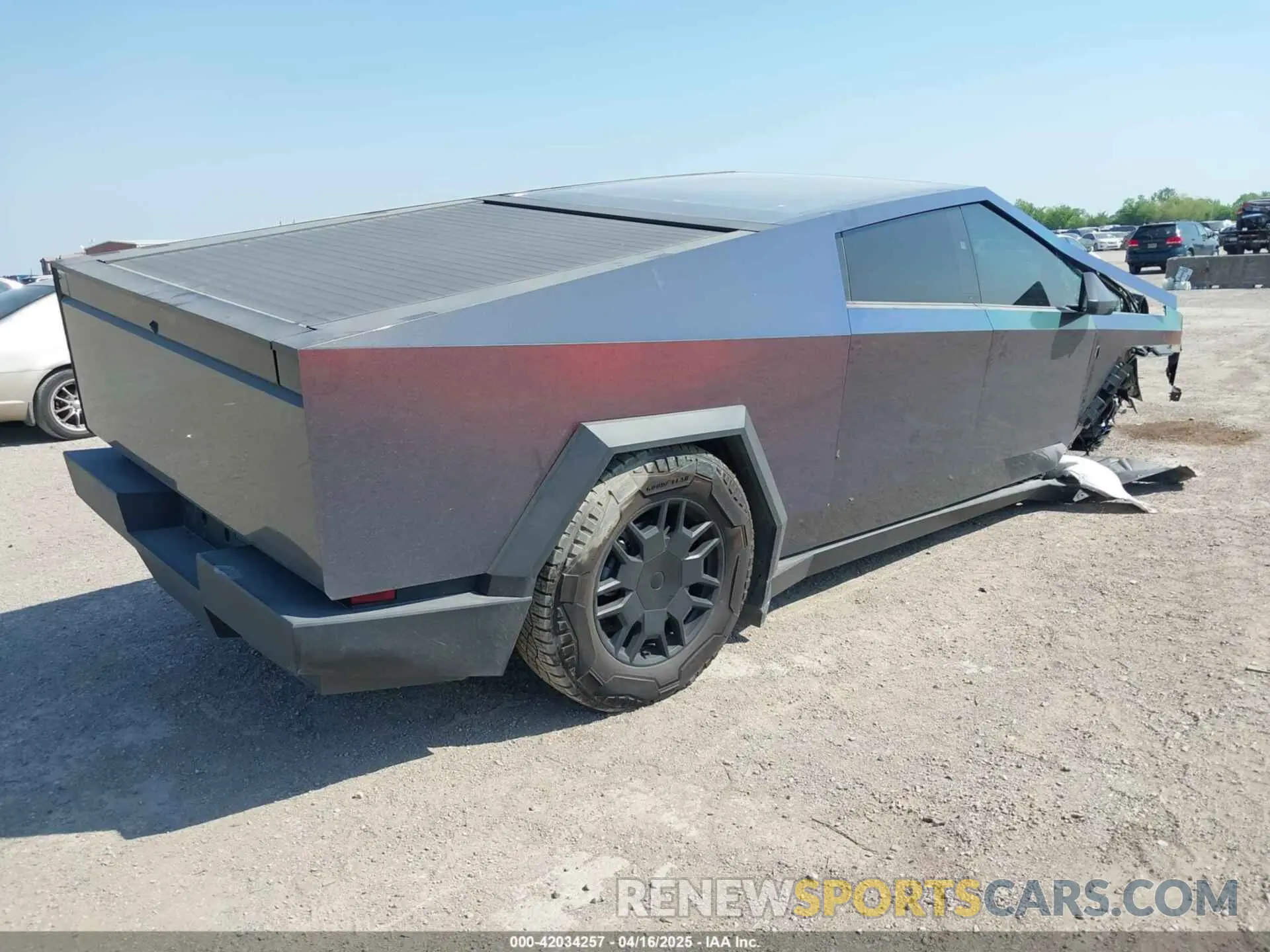 4 Photograph of a damaged car 7G2CEHED4RA024805 TESLA CYBERTRUCK 2024