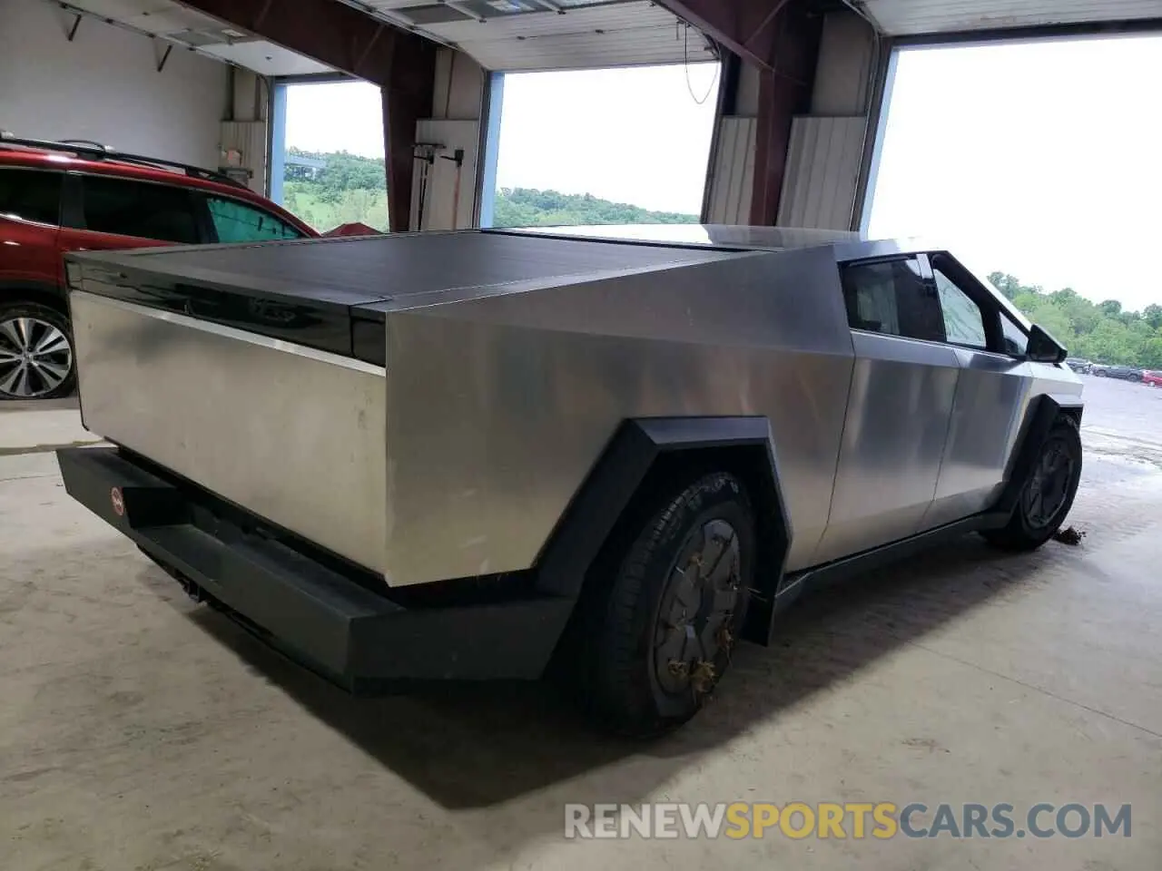 3 Photograph of a damaged car 7G2CEHED4RA039806 TESLA CYBERTRUCK 2024