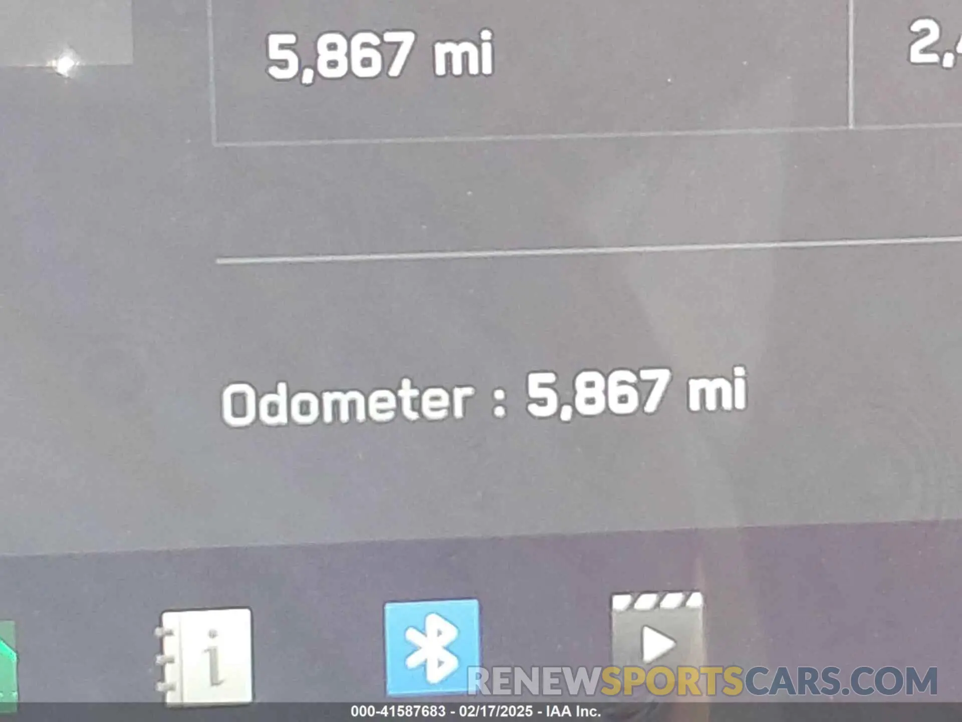 14 Photograph of a damaged car 7G2CEHED5RA015790 TESLA CYBERTRUCK 2024