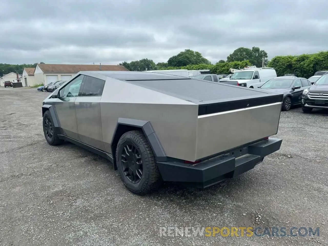 2 Photograph of a damaged car 7G2CEHED5RA016390 TESLA CYBERTRUCK 2024