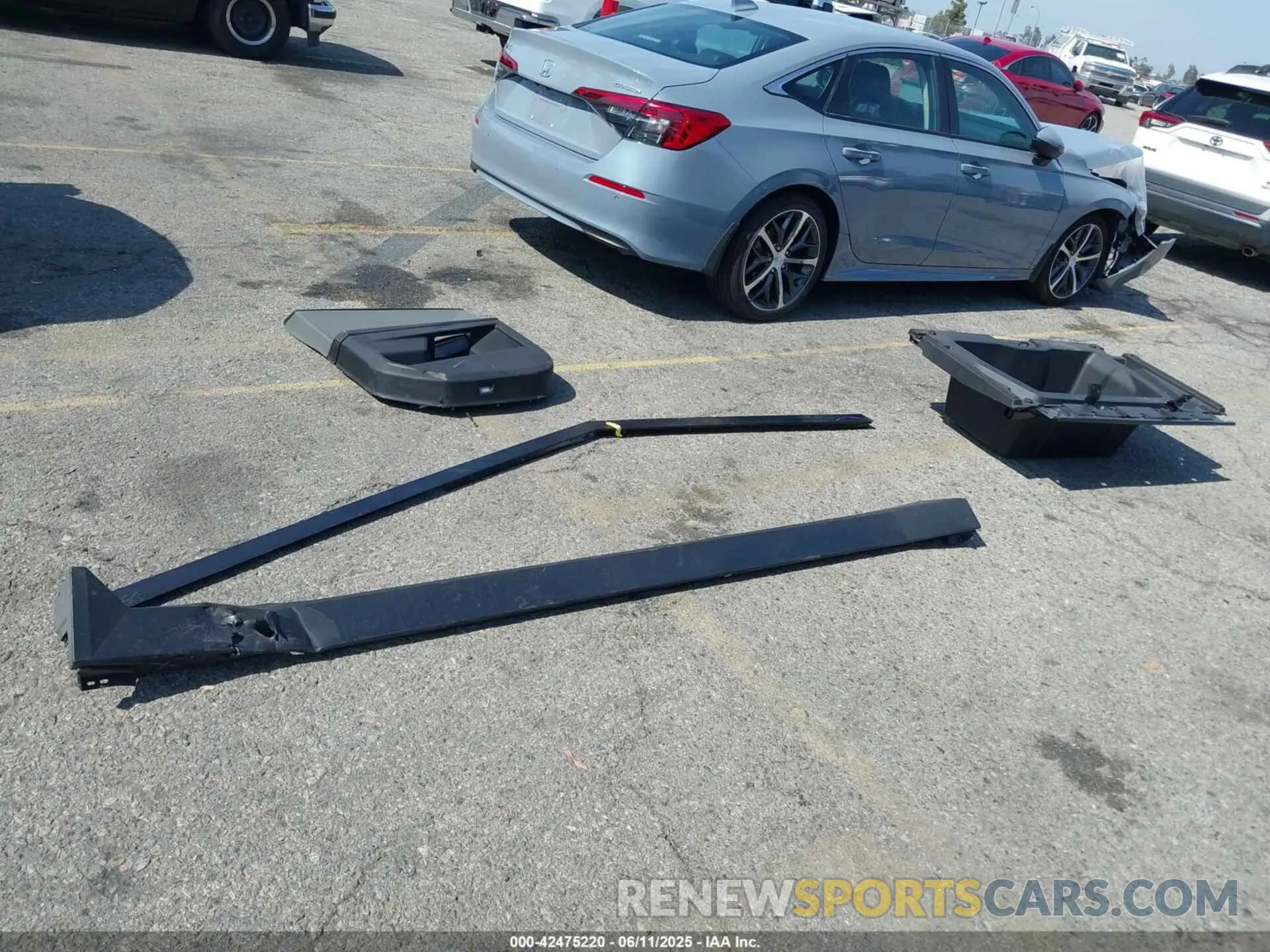 11 Photograph of a damaged car 7G2CEHED5RA053441 TESLA CYBERTRUCK 2024