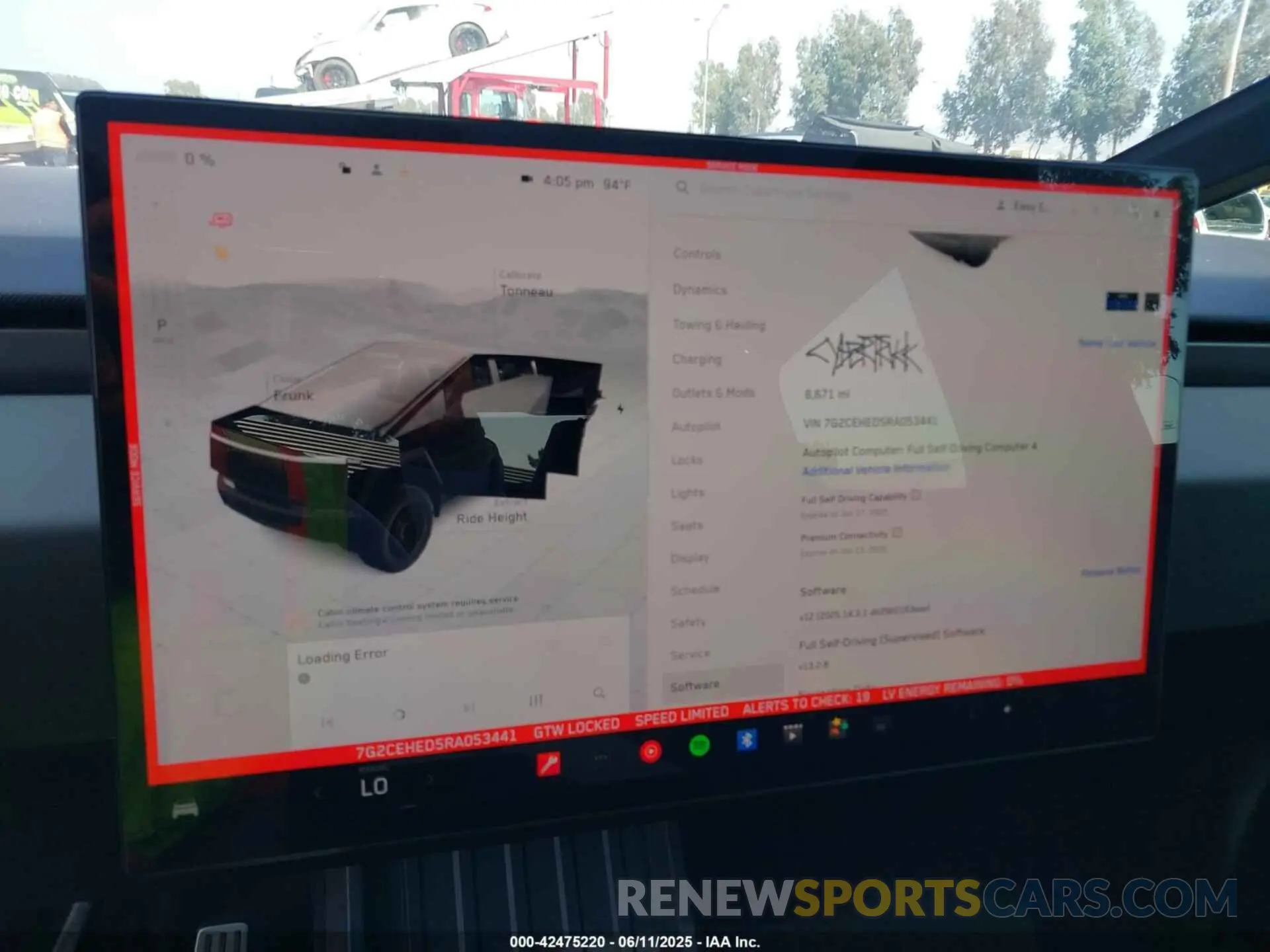 18 Photograph of a damaged car 7G2CEHED5RA053441 TESLA CYBERTRUCK 2024