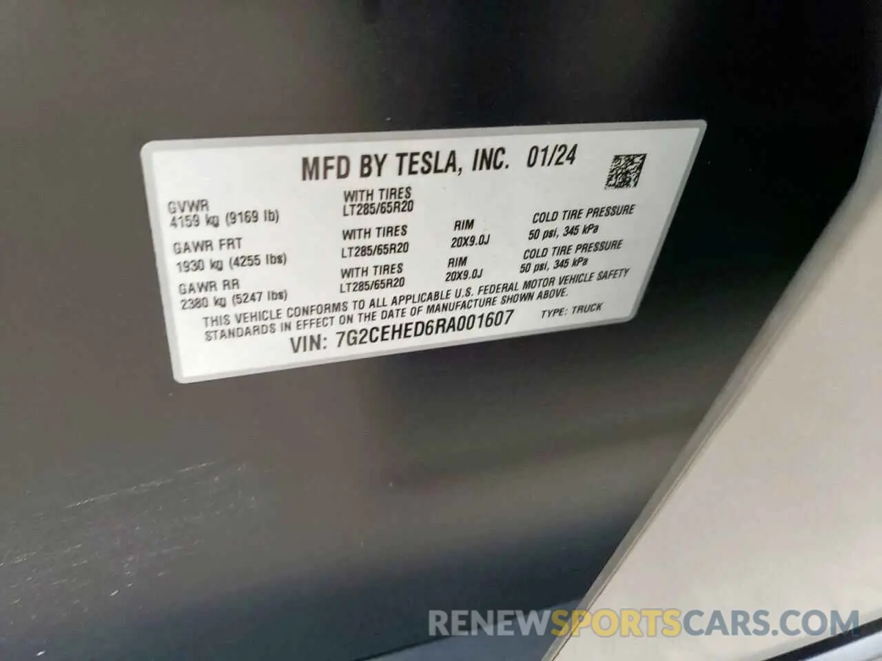 12 Photograph of a damaged car 7G2CEHED6RA001607 TESLA CYBERTRUCK 2024