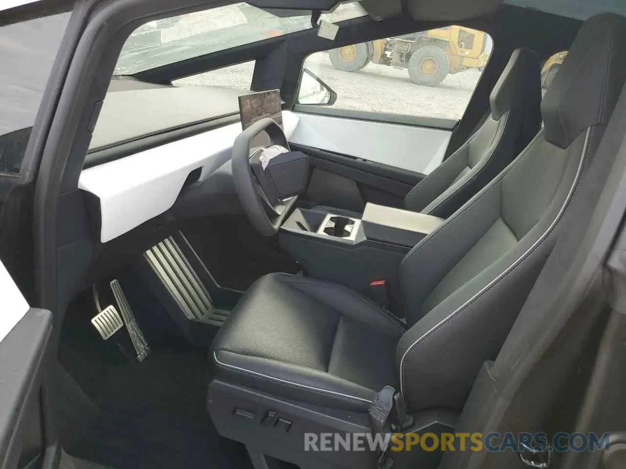 7 Photograph of a damaged car 7G2CEHED7RA020473 TESLA CYBERTRUCK 2024