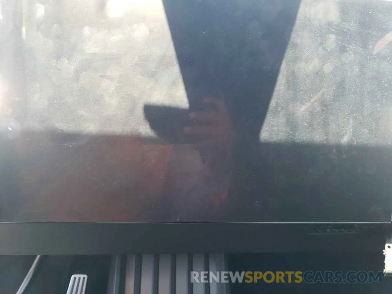 9 Photograph of a damaged car 7G2CEHED7RA039024 TESLA CYBERTRUCK 2024