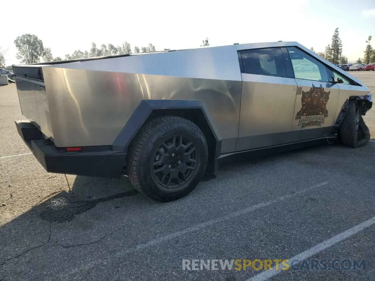 3 Photograph of a damaged car 7G2CEHED8RA014228 TESLA CYBERTRUCK 2024
