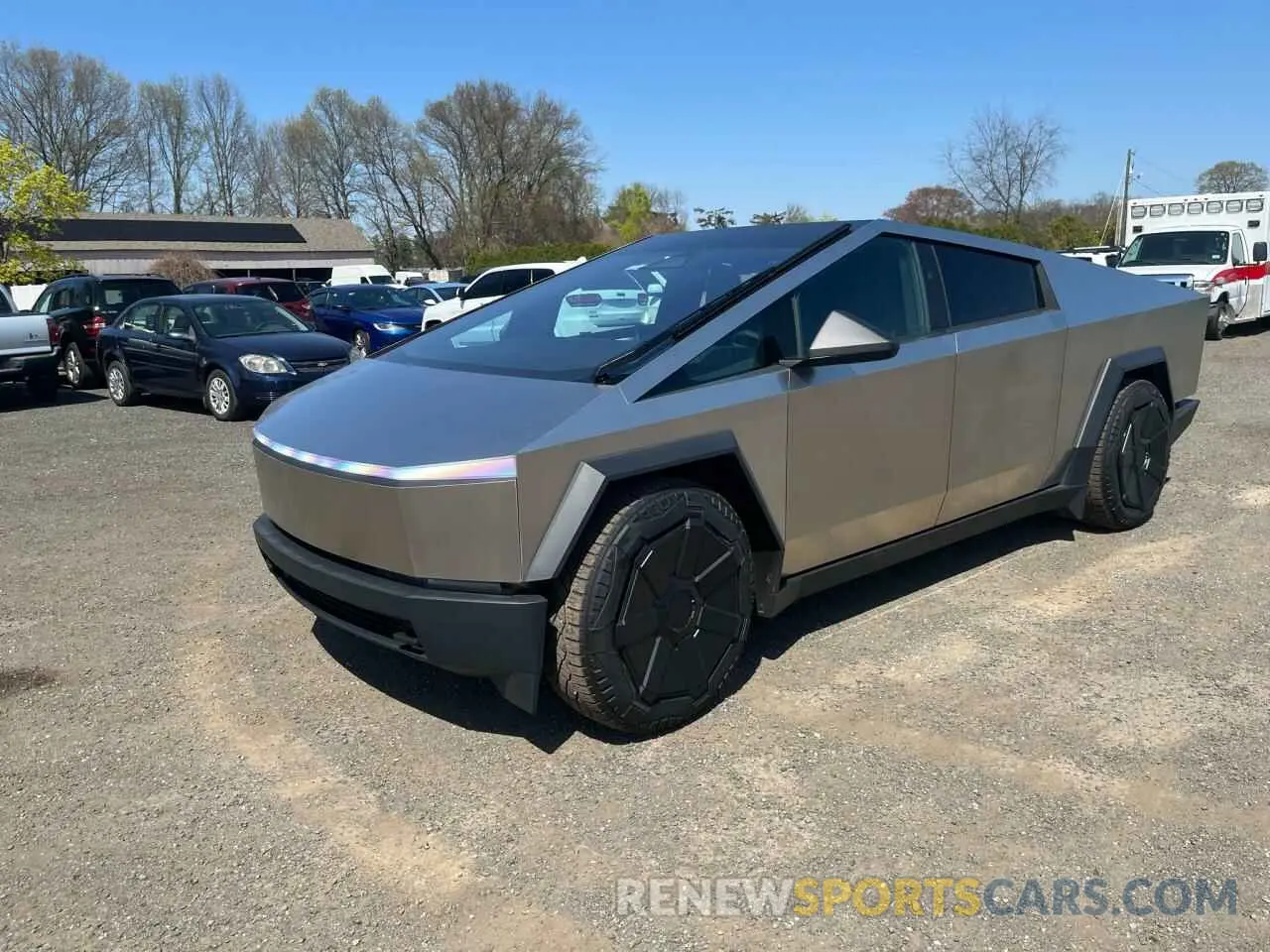 1 Photograph of a damaged car 7G2CEHED8RA017372 TESLA CYBERTRUCK 2024