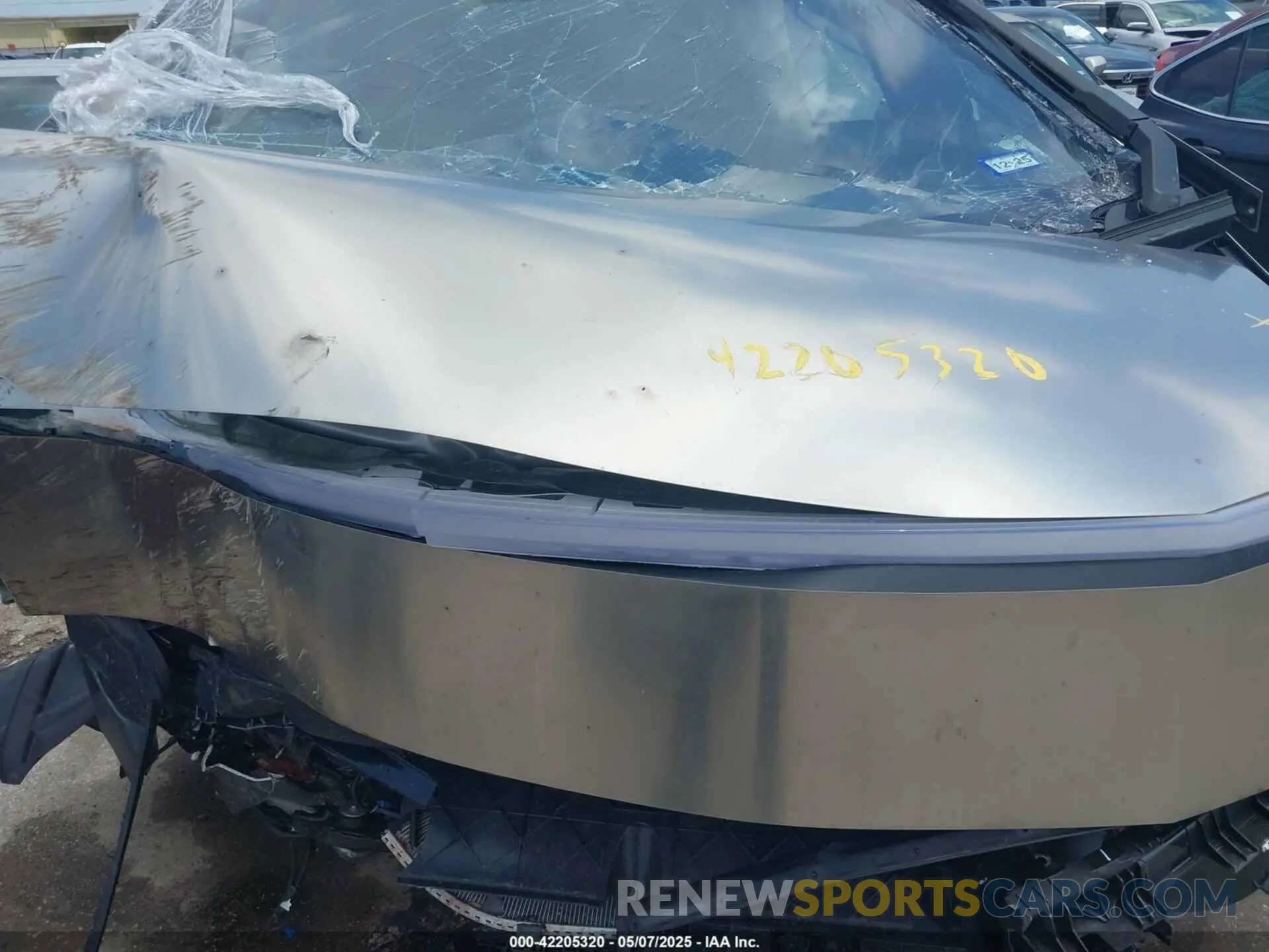 10 Photograph of a damaged car 7G2CEHED9RA056715 TESLA CYBERTRUCK 2024