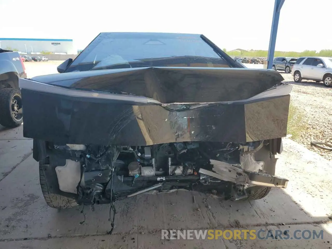 5 Photograph of a damaged car 7G2CEHEE0RA030822 TESLA CYBERTRUCK 2024
