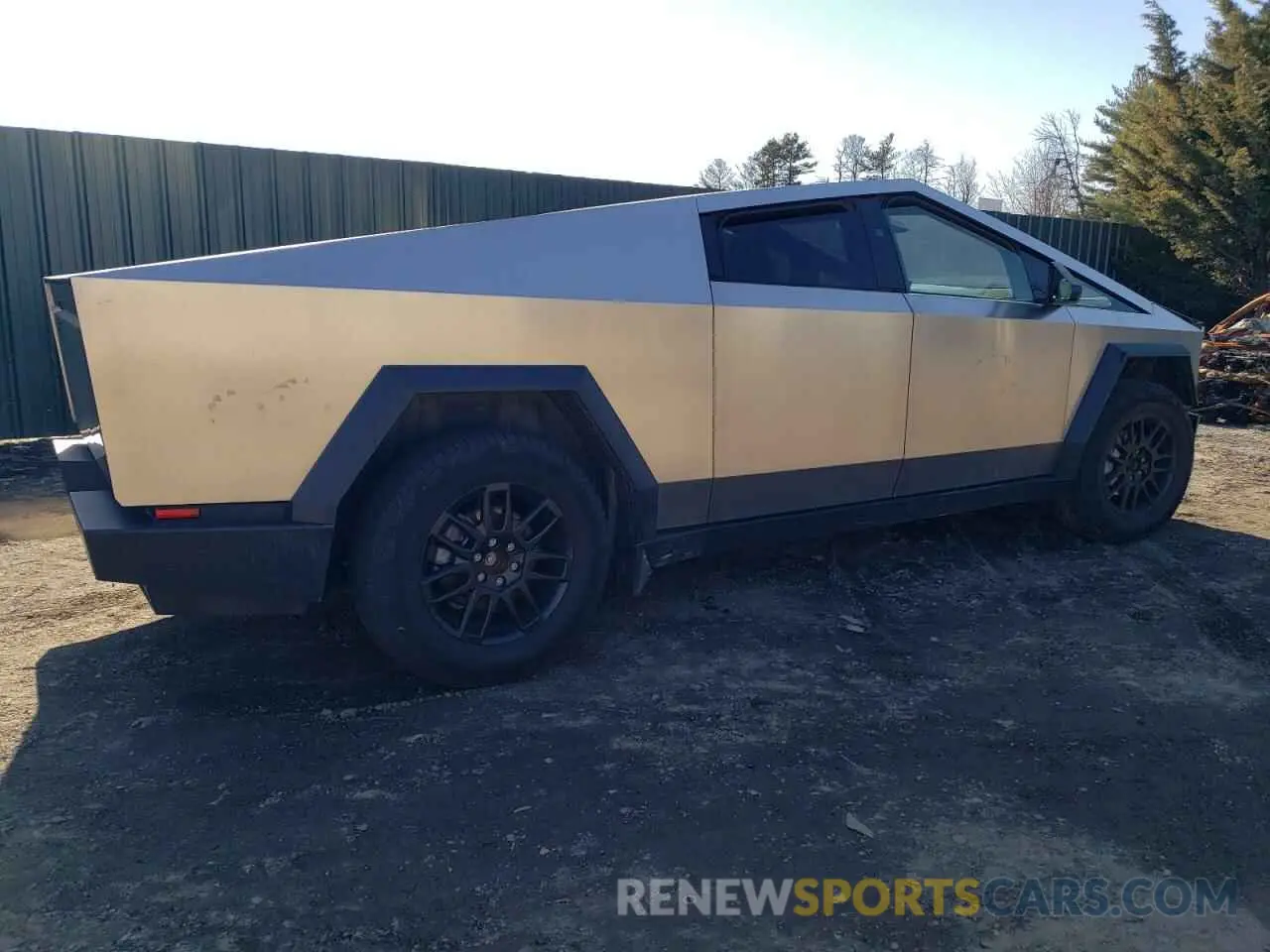3 Photograph of a damaged car 7G2CEHEE3RA032211 TESLA CYBERTRUCK 2024