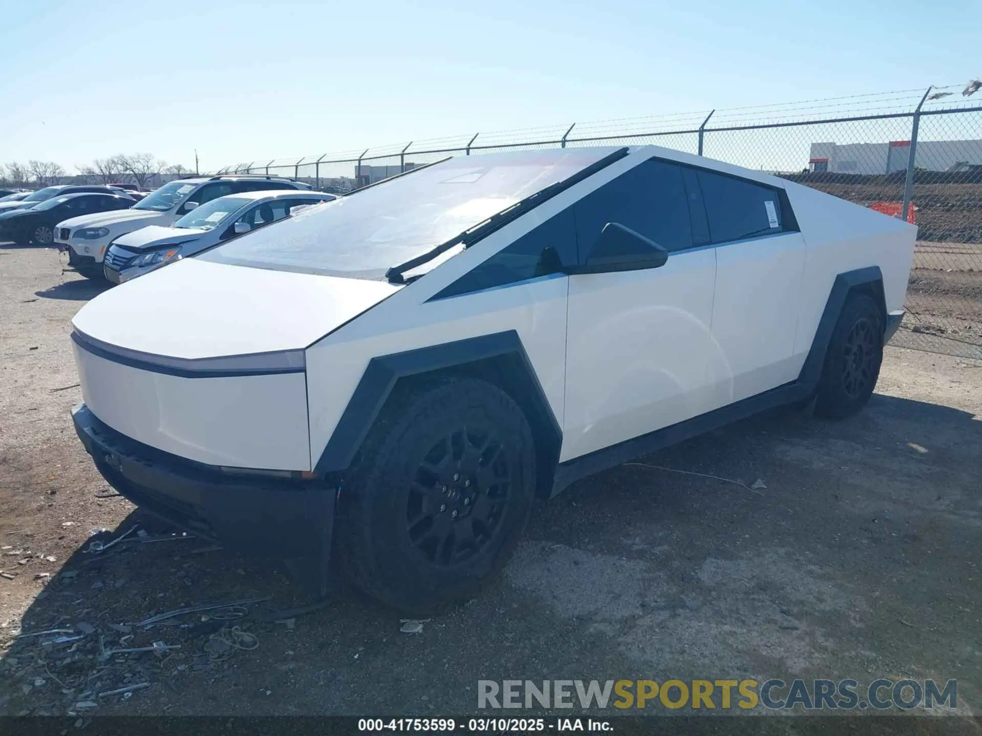 2 Photograph of a damaged car 7G2CEHEE3RA040518 TESLA CYBERTRUCK 2024